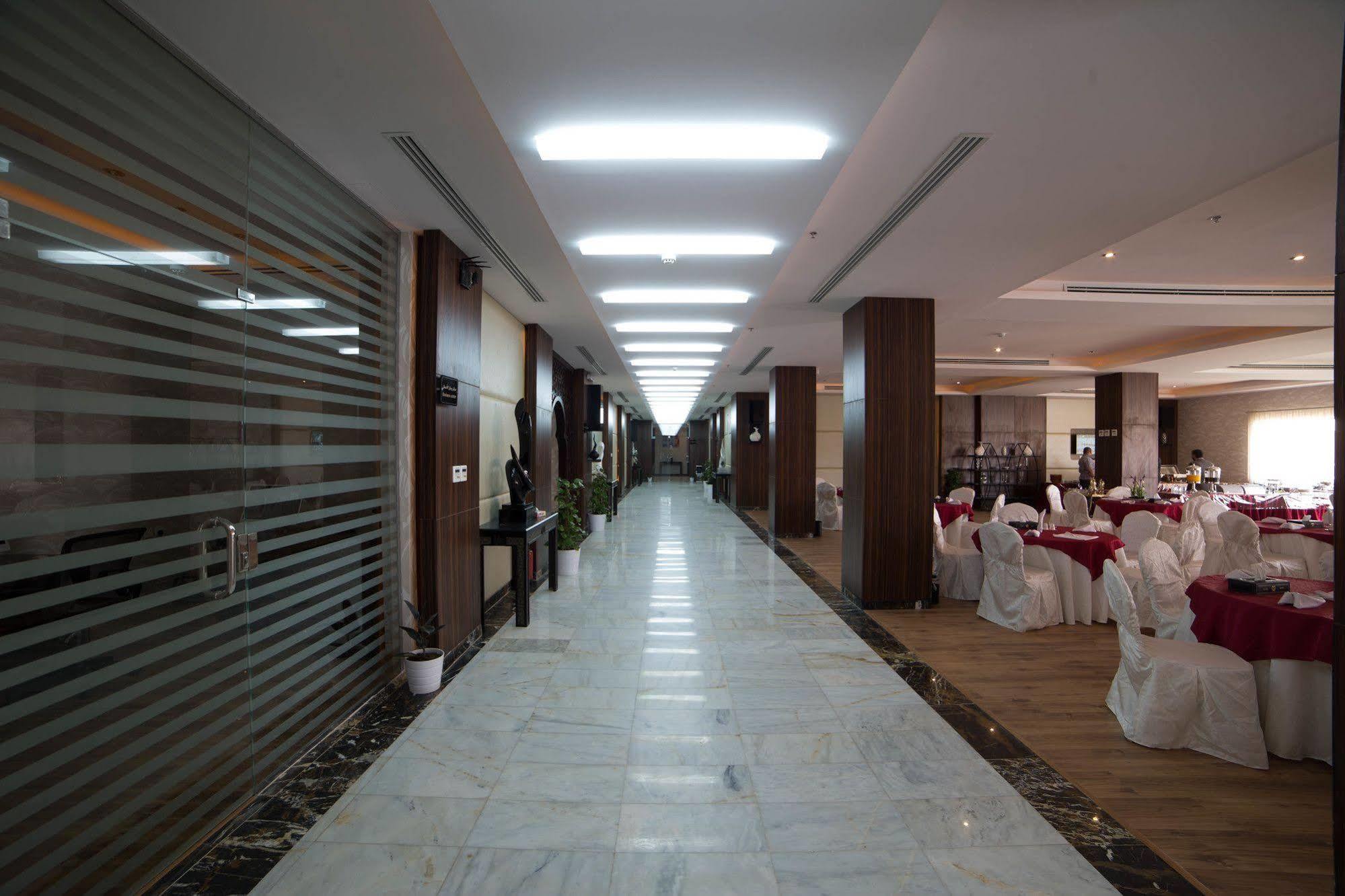 Raoum Inn Buraydah Exterior foto